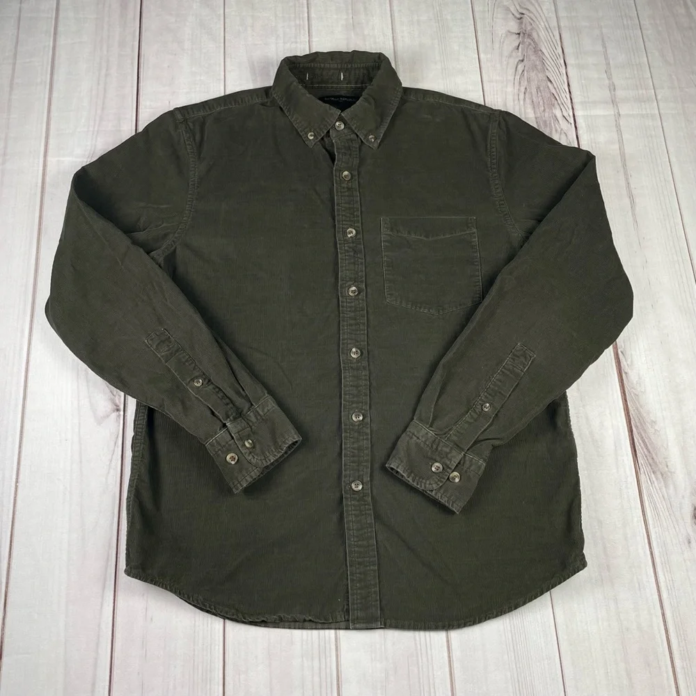 Banana Republic Slim Fit Button Down Corduroy Shirt Mens S Green Fine Wale Cords